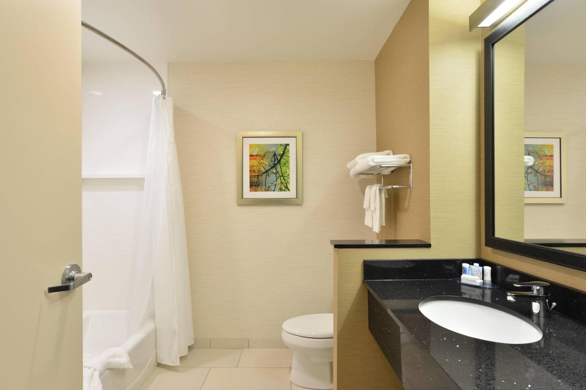 Fairfield & By Marriott Eau Claire/chippewa Falls Hotel Eau Claire