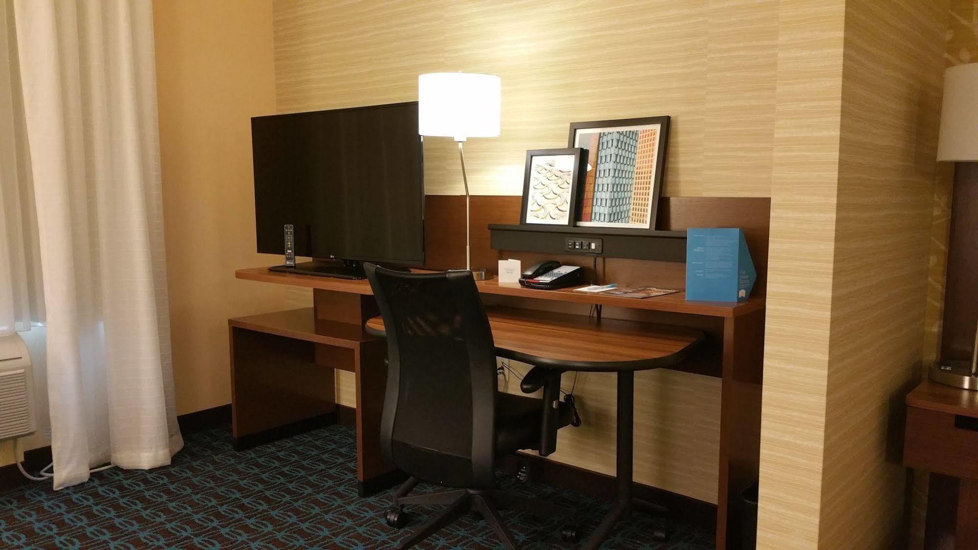 Fairfield & By Marriott Eau Claire/chippewa Falls Hotel